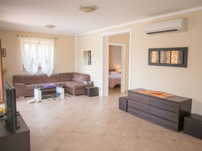 Holiday house Haus mit Schwimmbad "Nevena" - Features photo 18