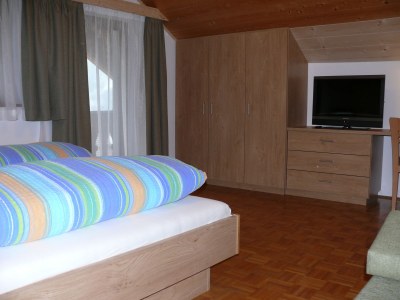 Guestroom im Hotel Appartment Knoll - Features photo 6