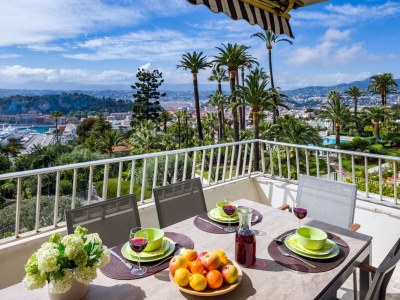Holiday apartment Apartment - fantastic view above Nice + see - Outdoor photo 2
