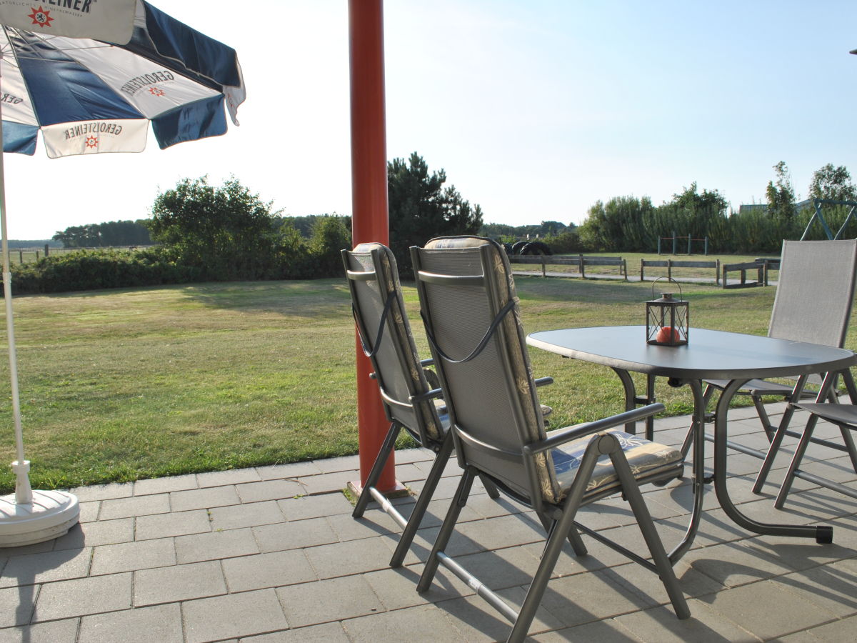 Holiday apartment Amelander Paradijs 19 - Outdoor photo 2