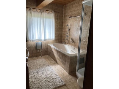 Cottage Bungalow with pool - Features photo 19