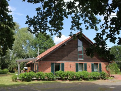 Holiday house holiday home in Öspergarten - Outdoor photo 2