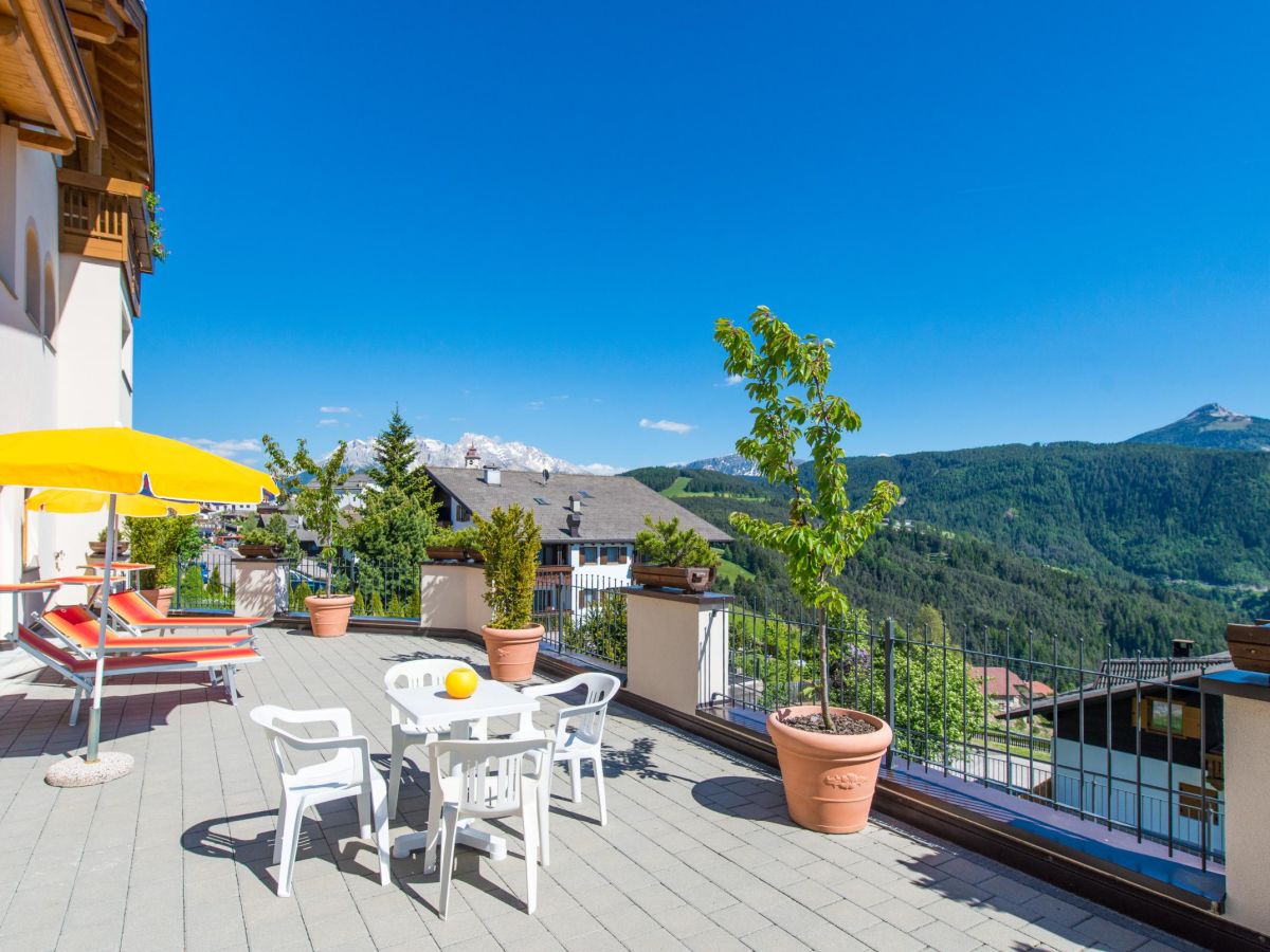 Holiday apartment Dolomites - Outdoor photo 4