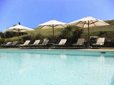 Holiday house Country house with pool for up to 17 people - Outdoor photo 2