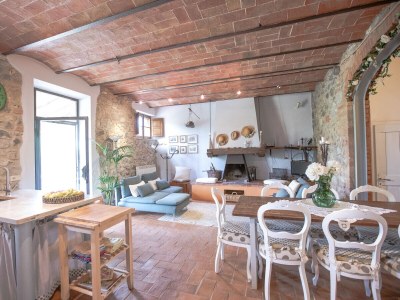 Holiday house Country house with pool for up to 17 people - Features photo 12