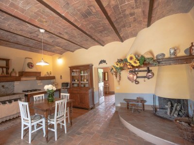 Holiday house Country house with pool for up to 17 people - Features photo 13