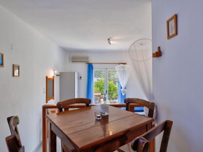 Apartment Plaka - Features photo 16