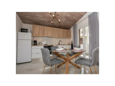 Holiday house Bella Vista-with jacuzzi - Outdoor photo 12