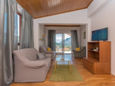 Holiday house Bella Vista-with jacuzzi - Outdoor photo 16