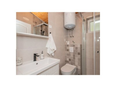 Holiday house Bella Vista-with jacuzzi - Outdoor photo 19