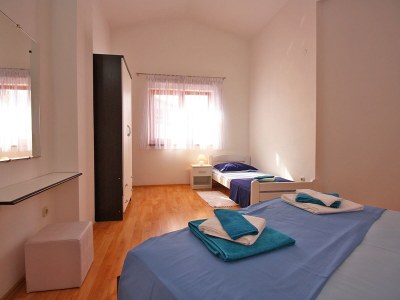 Holiday apartment N.35, 50 m from the beach - Features photo 11