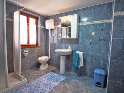 Holiday apartment N.35, 50 m from the beach - Features photo 14