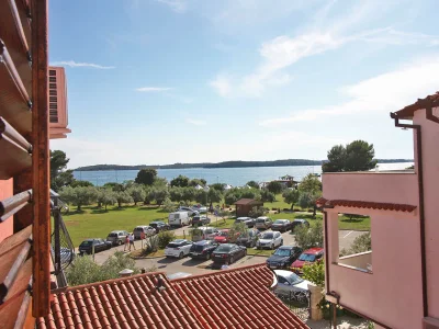 Holiday apartment N.35, 50 m from the beach - Features photo 15