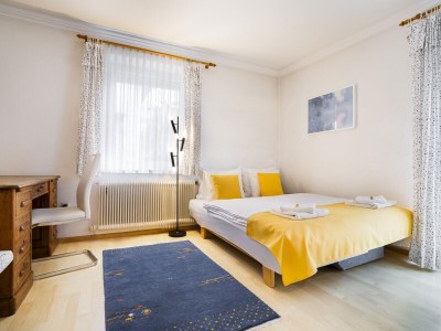 Holiday apartment Dreizimmerwohnung für 4 Personen, privater Parkplatz, Wifi - Features photo 10