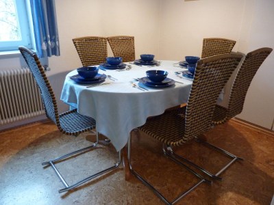 Holiday apartment Dreizimmerwohnung für 4 Personen, privater Parkplatz, Wifi - Features photo 14