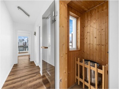 Holiday house Luxus Ferienwohnung im schwimmenden Haus - Features photo 19