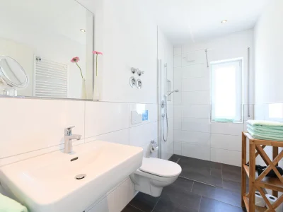 Holiday apartment apartment A -Holiday- in Holiday Home TraumBlick - Features photo 12