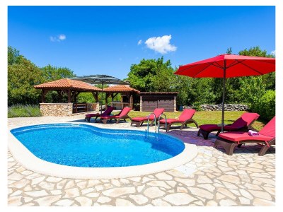 Villa Villa Tara with a beautiful heated pool - Outdoor photo 6