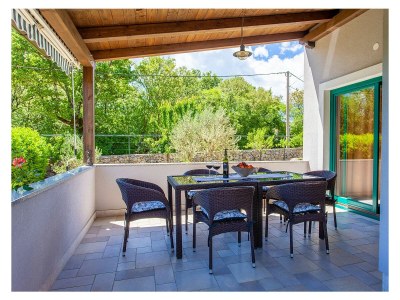 Villa Villa Tara with a beautiful heated pool - Outdoor photo 13