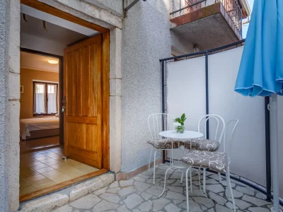 Holiday apartment Jelena 1 - Outdoor photo 2