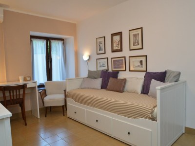 Holiday apartment Jelena 1 - Features photo 14