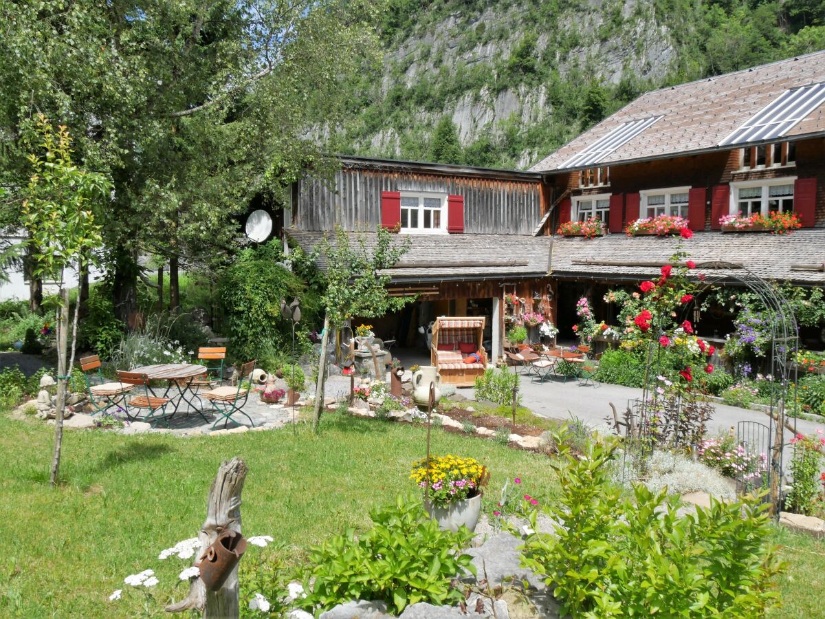 Holiday apartment Within Moosmann house, you'll find 2 accommodations. - Outdoor photo 4