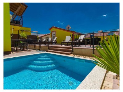 Holiday apartment Amarena with pool - Outdoor photo 5