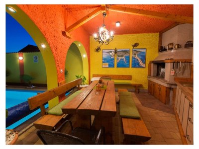 Holiday apartment Amarena with pool - Outdoor photo 8