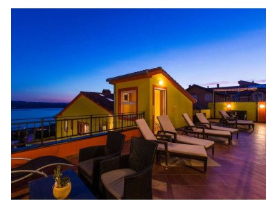 Holiday apartment Amarena with pool - Outdoor photo 10