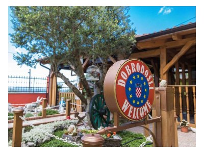 Holiday apartment Amarena with pool - Outdoor photo 13