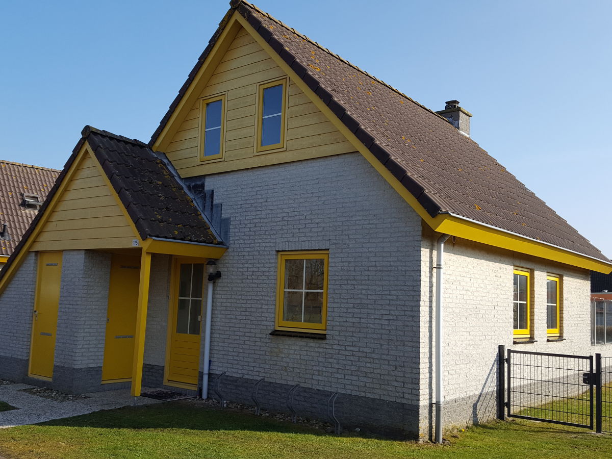 Holiday house Strandperle 175