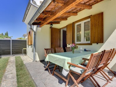 Holiday house Helena - Outdoor photo 8