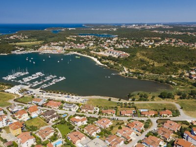 Holiday house Helena - Environment photo 29