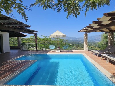 Villa Maffeo with vision in Kastellos - Villa