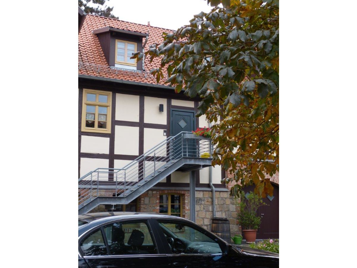 Holiday apartment Apartment on the park - Outdoor photo 4