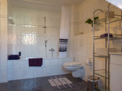 Holiday apartment Apartment on the park - Features photo 17