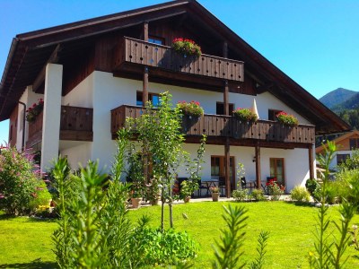 Holiday apartment Liane in Krün - Holiday apartment