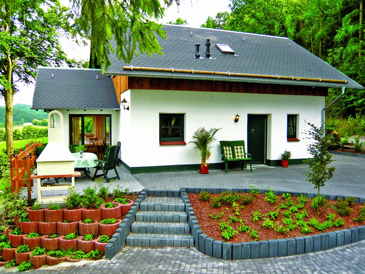 Holiday house "Waldfrieden" - Outdoor photo 3