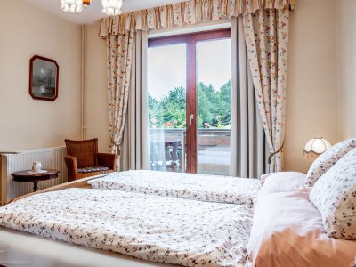 Holiday apartment "Rehsprung" in Haus Fernblick - Features photo 21