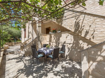 Holiday apartment Apartment Eva Funtana - Outdoor photo 2