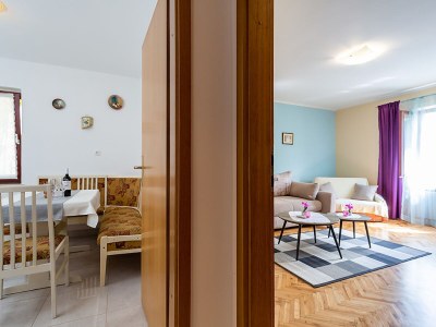 Holiday apartment Apartment Eva Funtana - Features photo 13