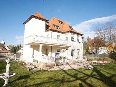 Holiday apartment "Seepferdchen" at Villa Seenland" - Outdoor photo 2