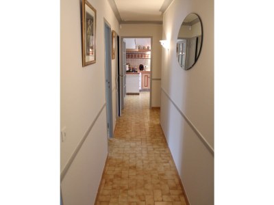 Holiday house with Mediterranean garden and pool - 688 RMY - Features photo 16