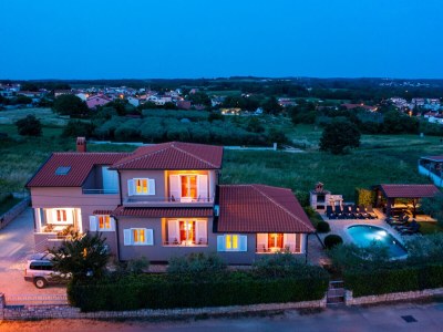 Holiday house Zugan - Outdoor photo 2