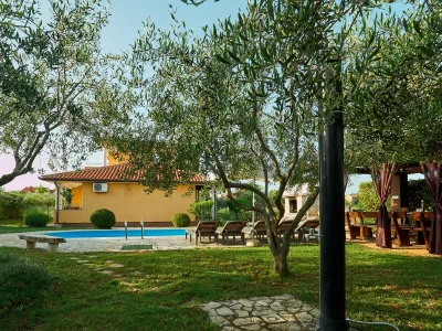 Holiday house Zugan - Outdoor photo 11