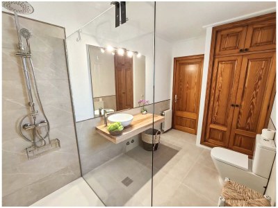 Villa - No title - 4 - Features photo 32