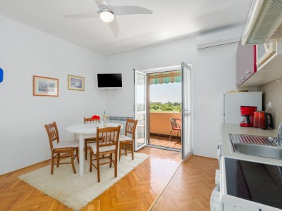 Holiday apartment Livija with pool - Features photo 17