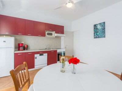 Holiday apartment Livija with pool - Features photo 19