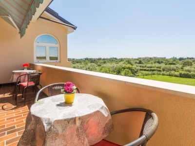 Holiday apartment Livija with pool - Features photo 20