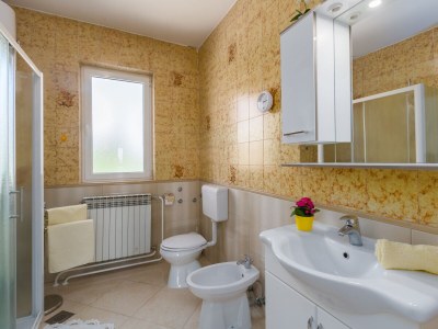 Holiday apartment Livija with pool - Features photo 26